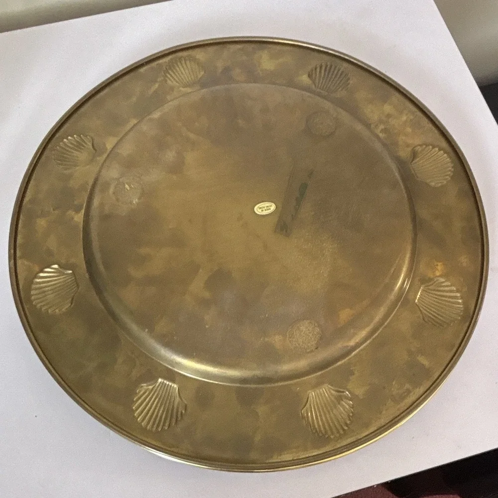 Round 12in Gold Polished Metal Serving Tray Shell Pattern Made in Hong Kong